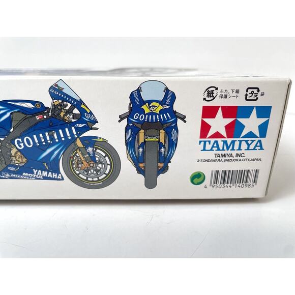 Tamiya 1/12 Yamaha Yzr-M1 04 No.46/No.17 Motorcycle Series Complete NEW - Picture 3 of 7